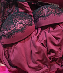 Black Sheer Lace Lingerie Set – Bold Elegance